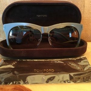 Tom Ford Leona Sunglasses non prescription EUC